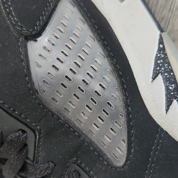 Air Jordans 5 Retro Oreo - Picture 12 of 12